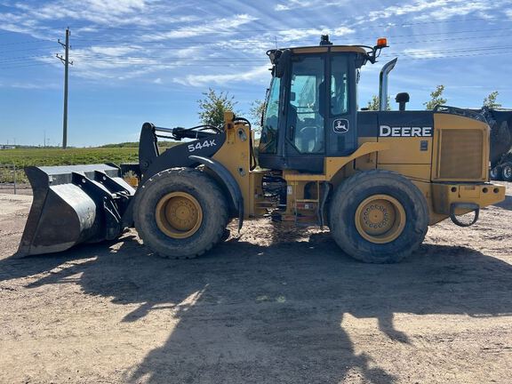 2010 John Deere 544K