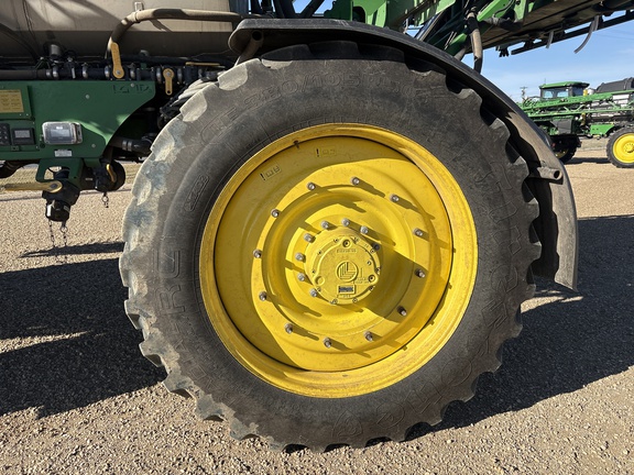 Used 2018 John Deere R4045 Self Propelled Sprayers at Horizon Ag & Turf in Lloydminster, AB - Photo10