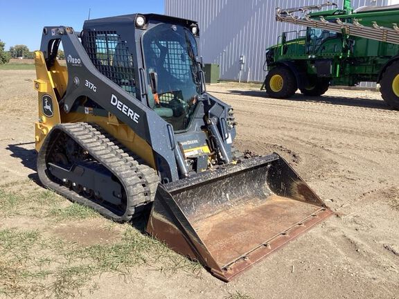 2023 John Deere 317G