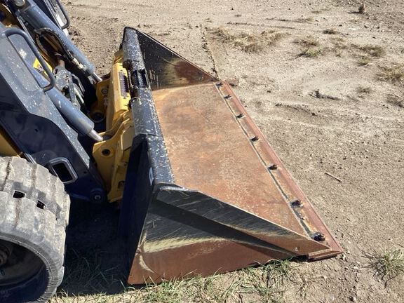 2023 John Deere 317G