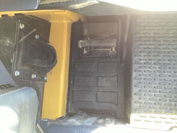 2023 John Deere 317G