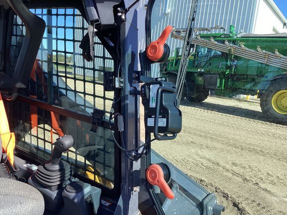 2023 John Deere 317G
