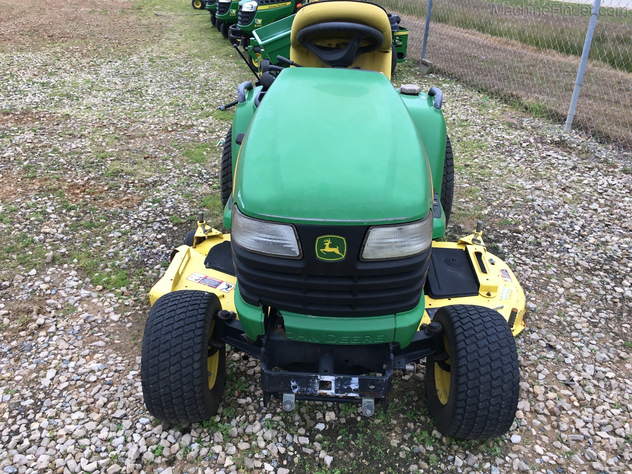 2008 John Deere X740 Image 3