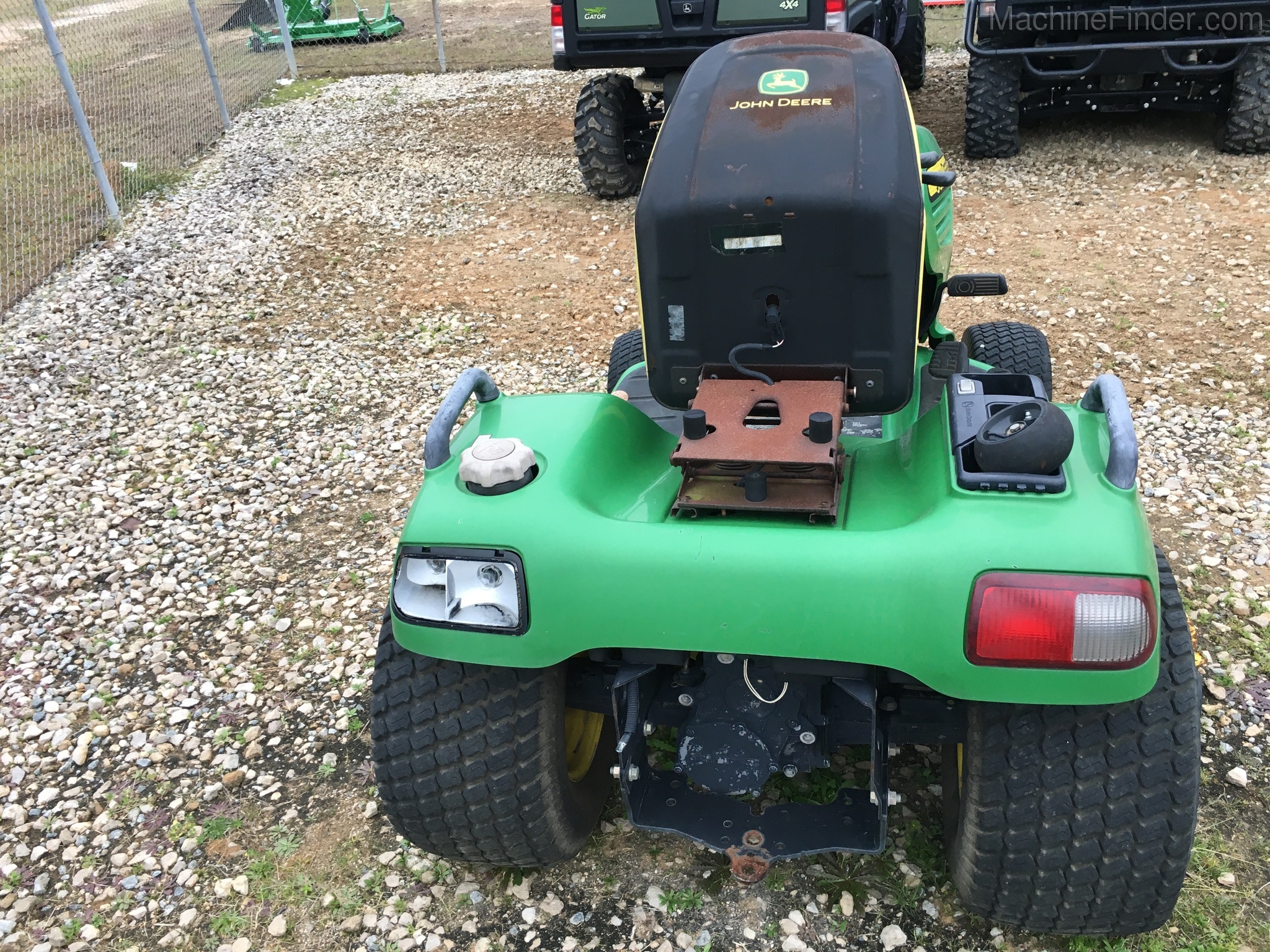 2008 John Deere X740 Image 4