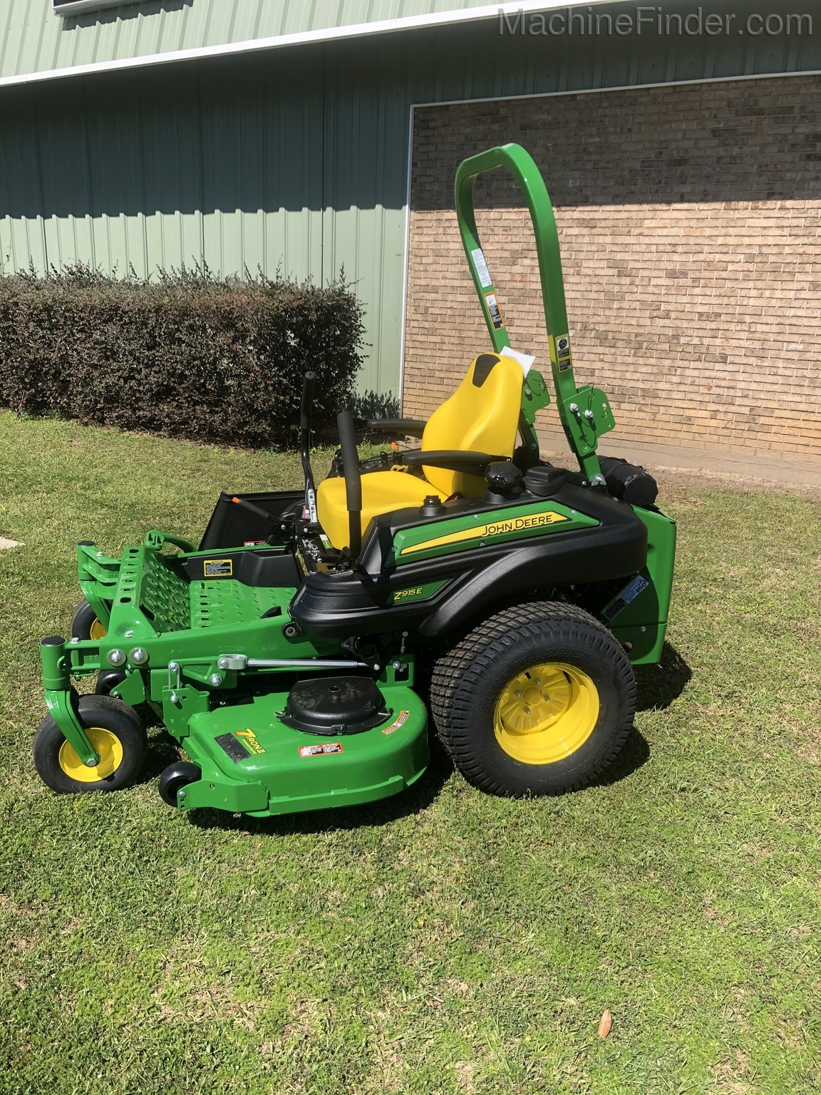 2020 John Deere Z915E Image 2