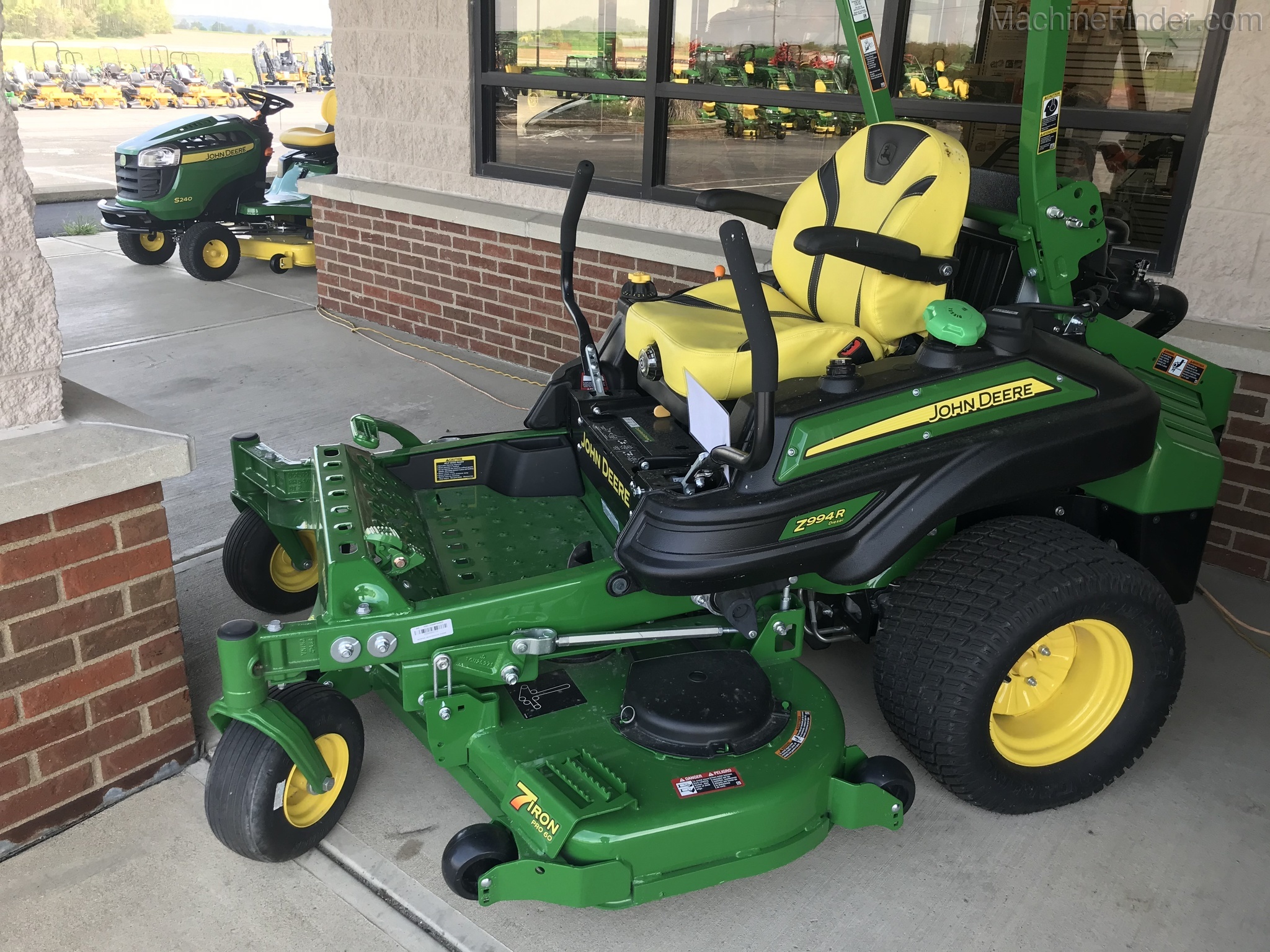 2019 John Deere Z994R Image 1