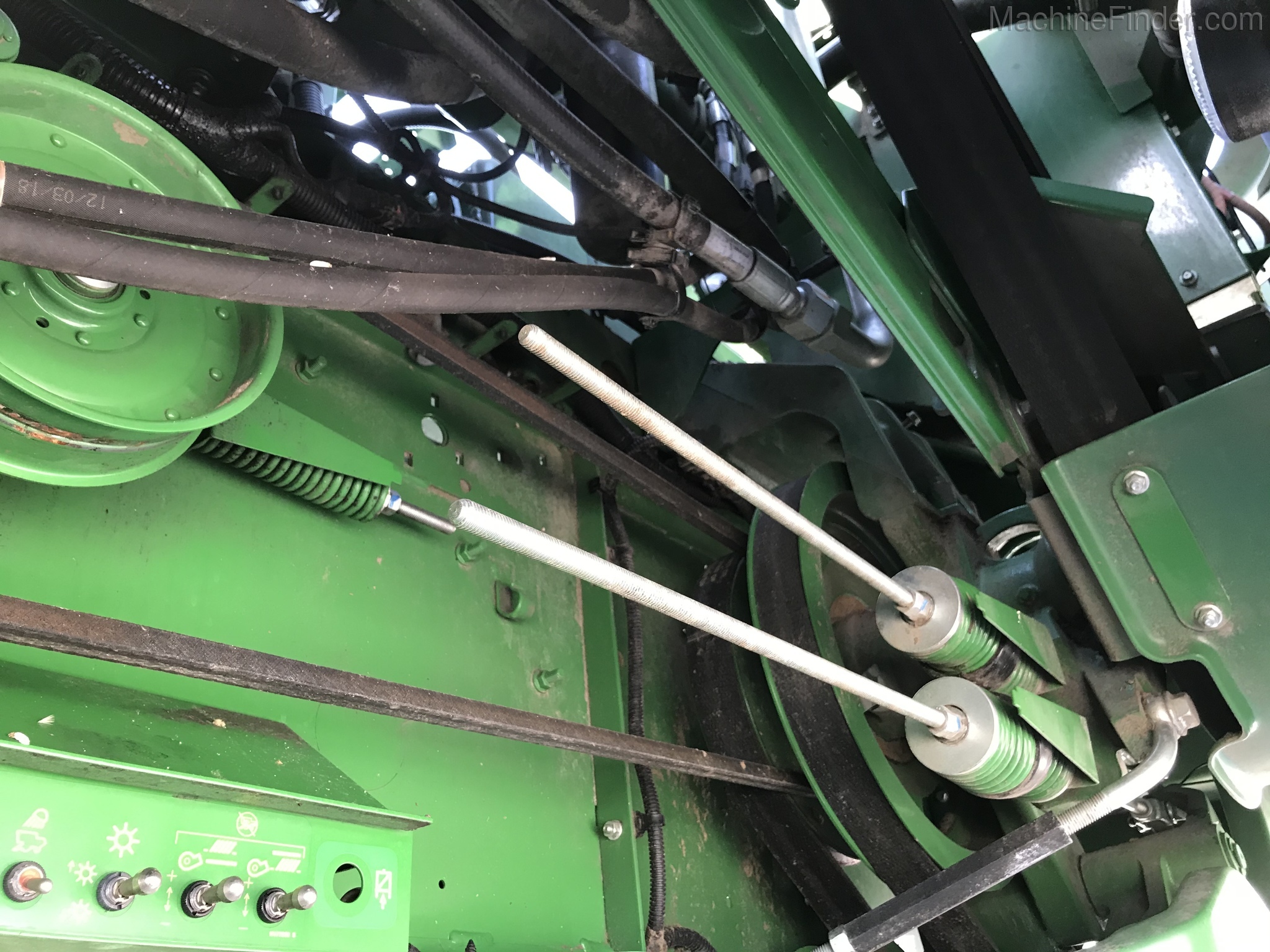 2019 John Deere S760 Image 8