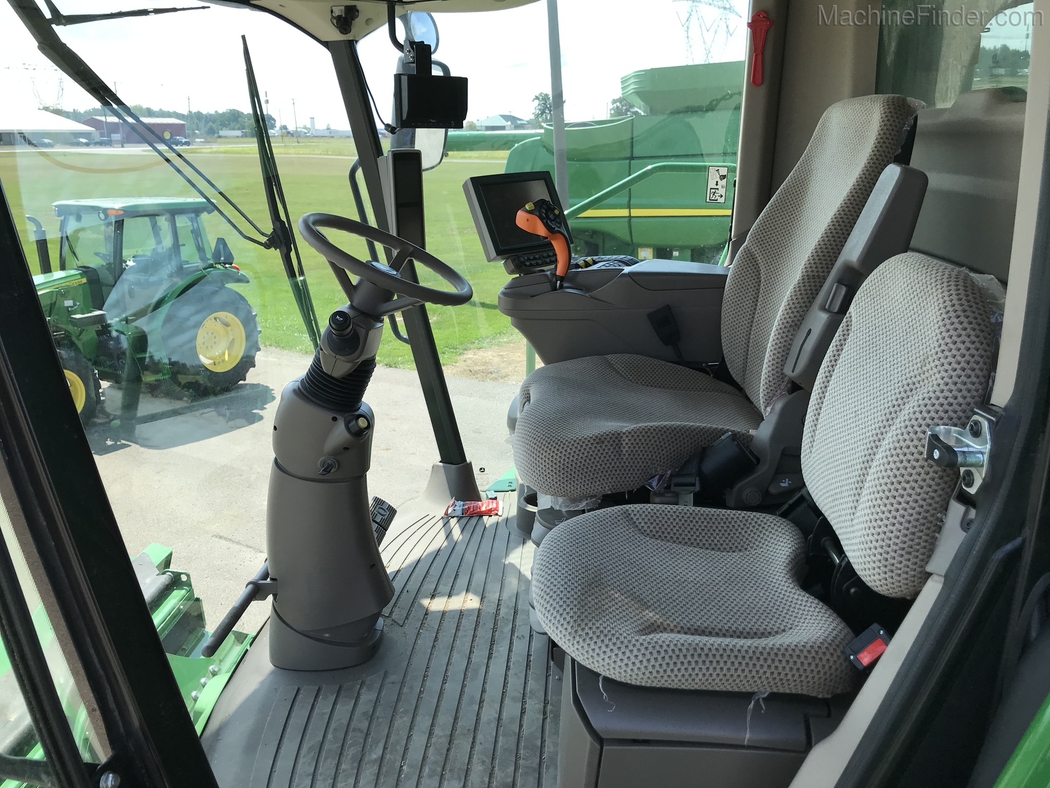 2019 John Deere S760 Image 25