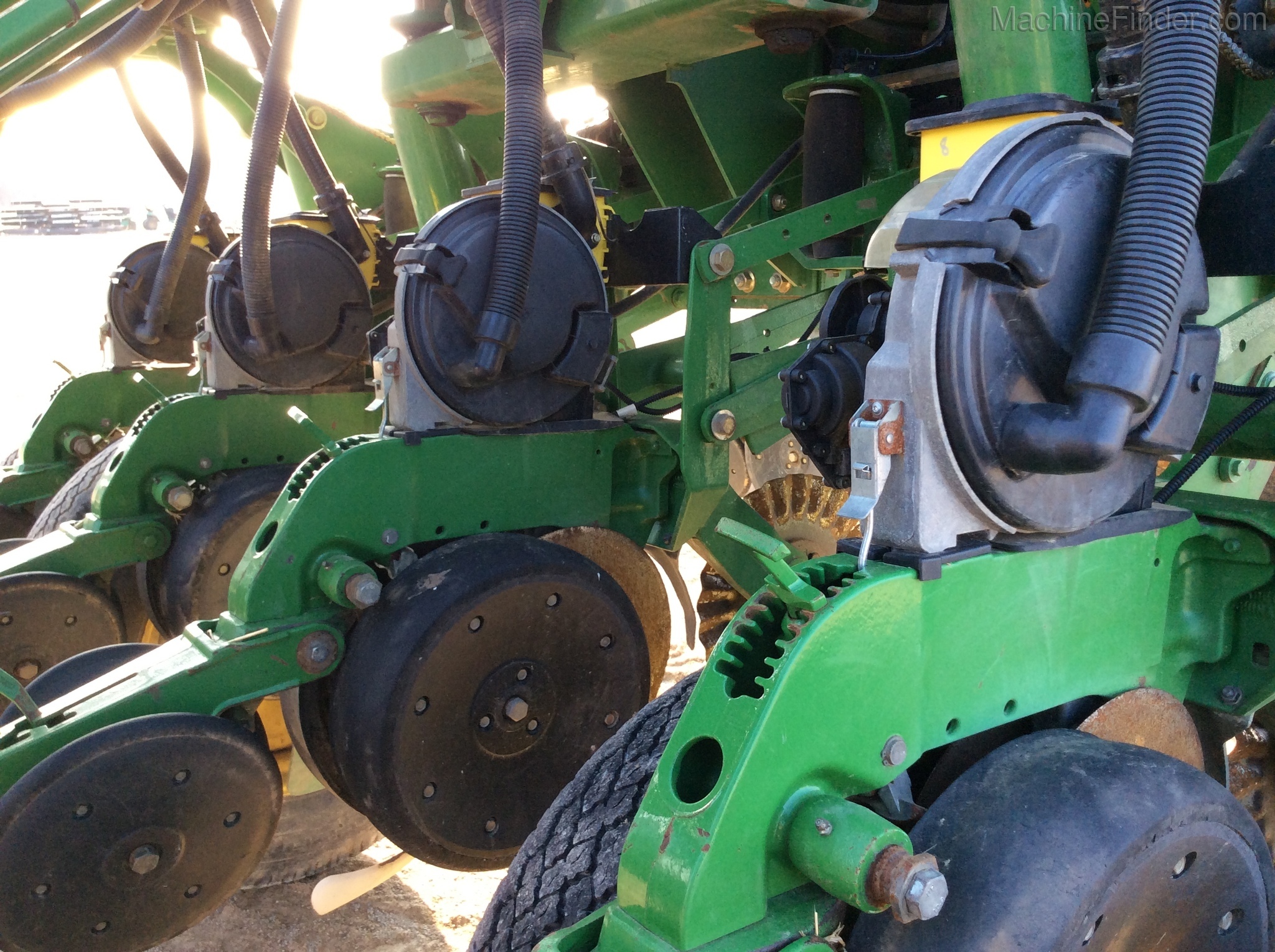 2010 John Deere 1790 Image 8