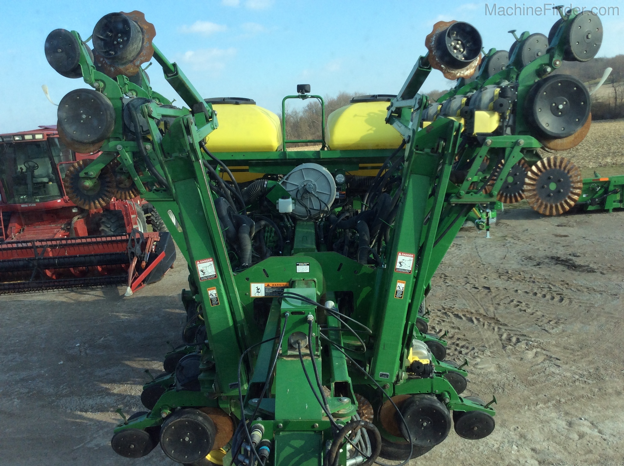 2010 John Deere 1790 Image 24