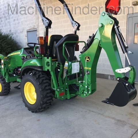 2020 John Deere 2025R Image 5