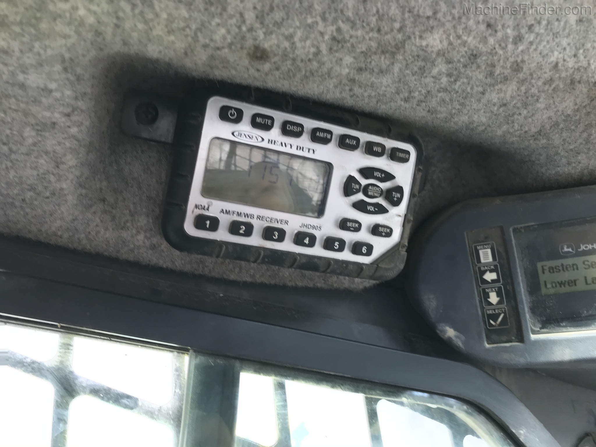 2017 John Deere 324E Image 15