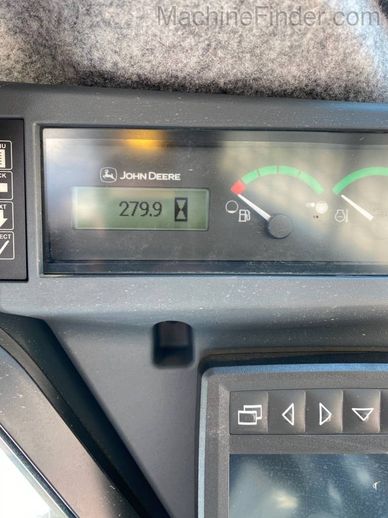 2018 John Deere 333G Image 8