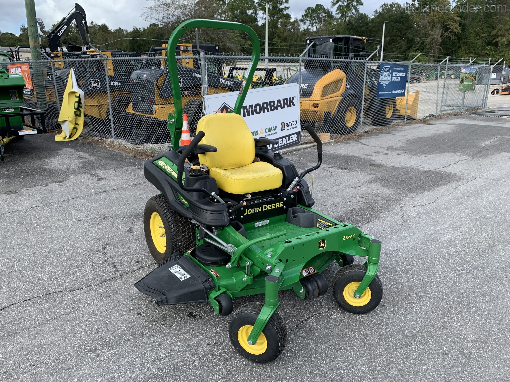 2019 John Deere Z920M Image 2