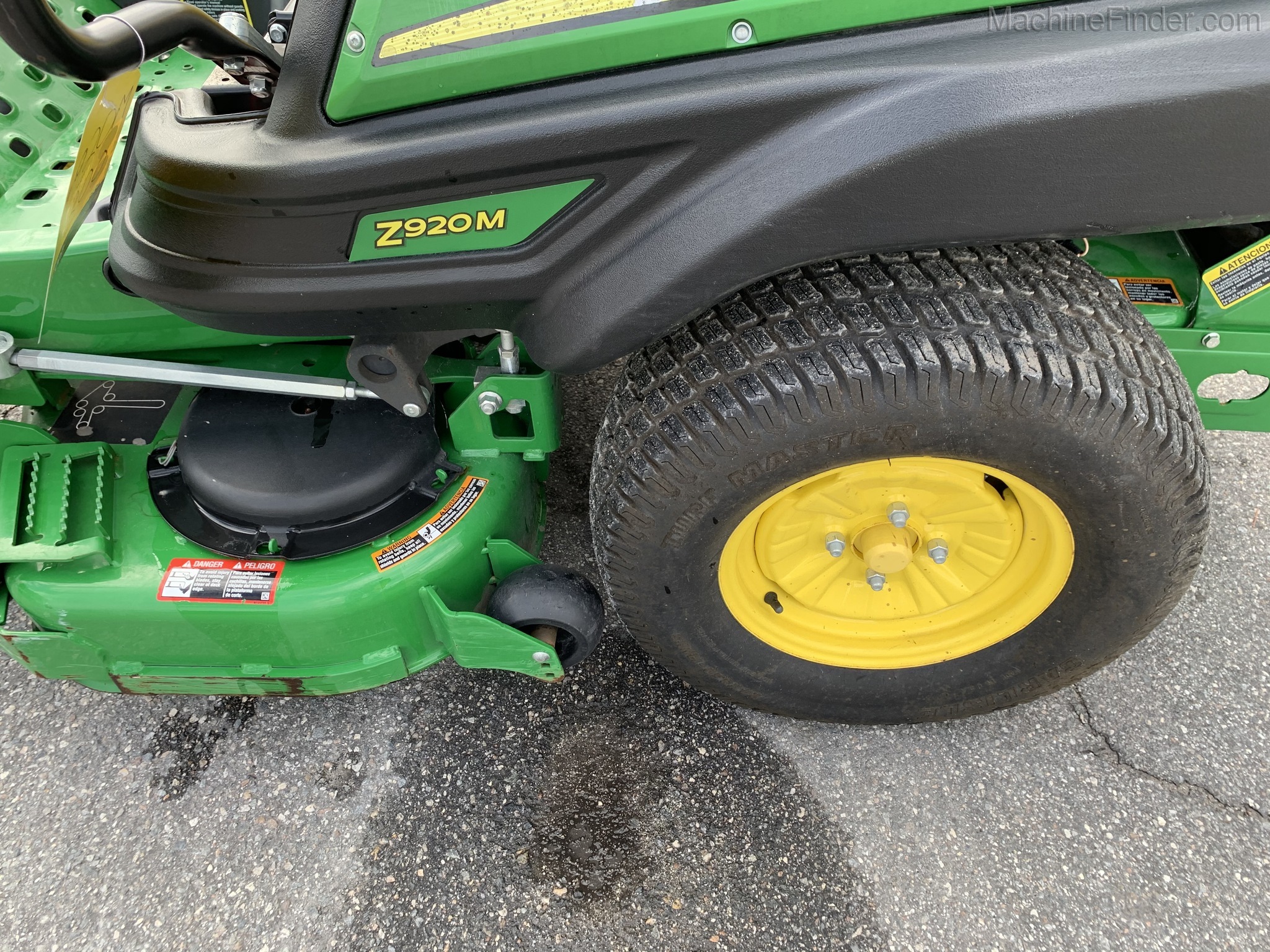 2019 John Deere Z920M Image 5