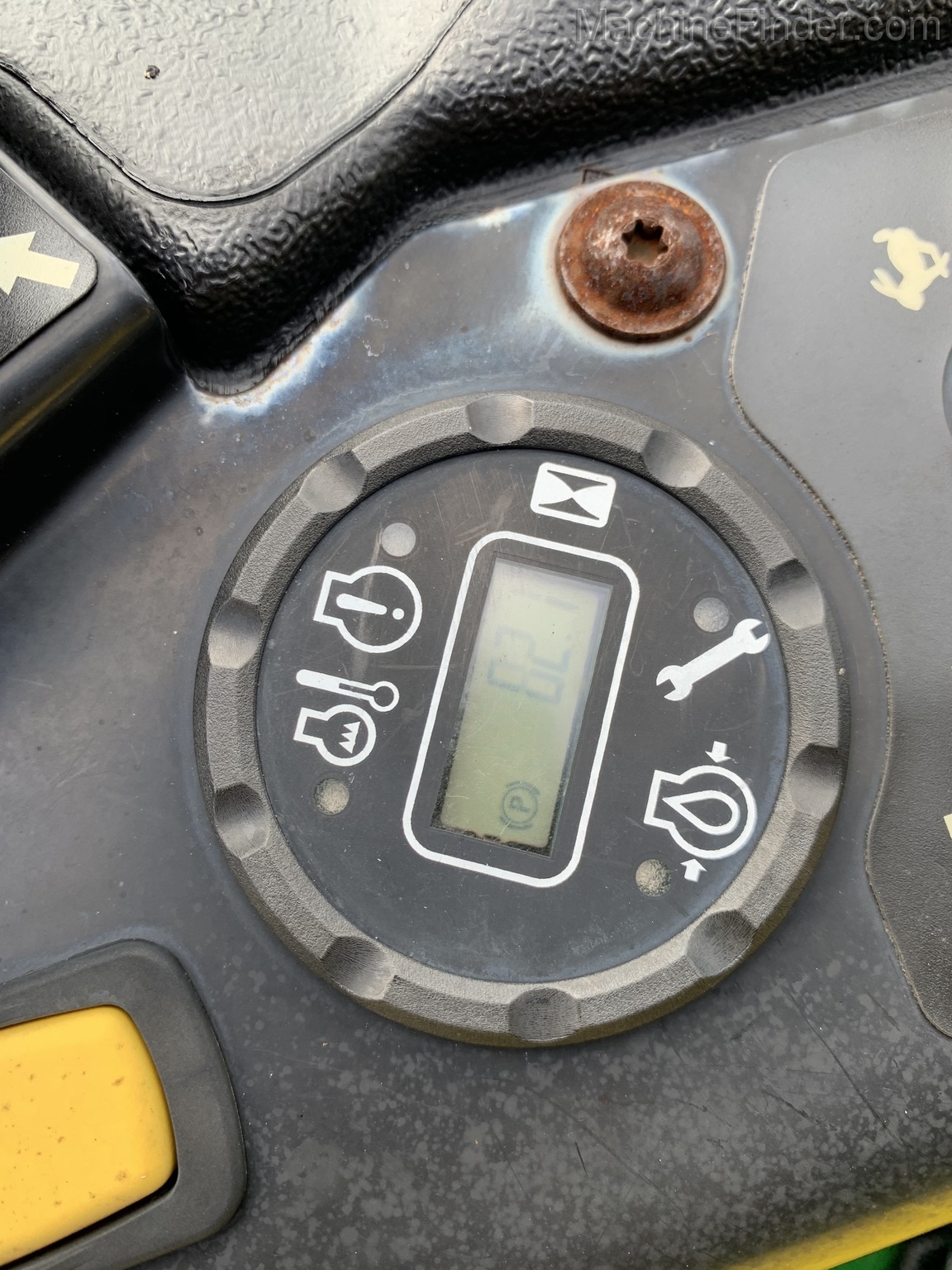 2019 John Deere Z920M Image 8