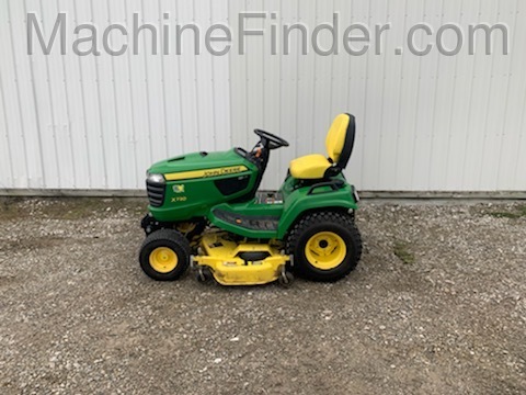 2015 John Deere X730 Image 3
