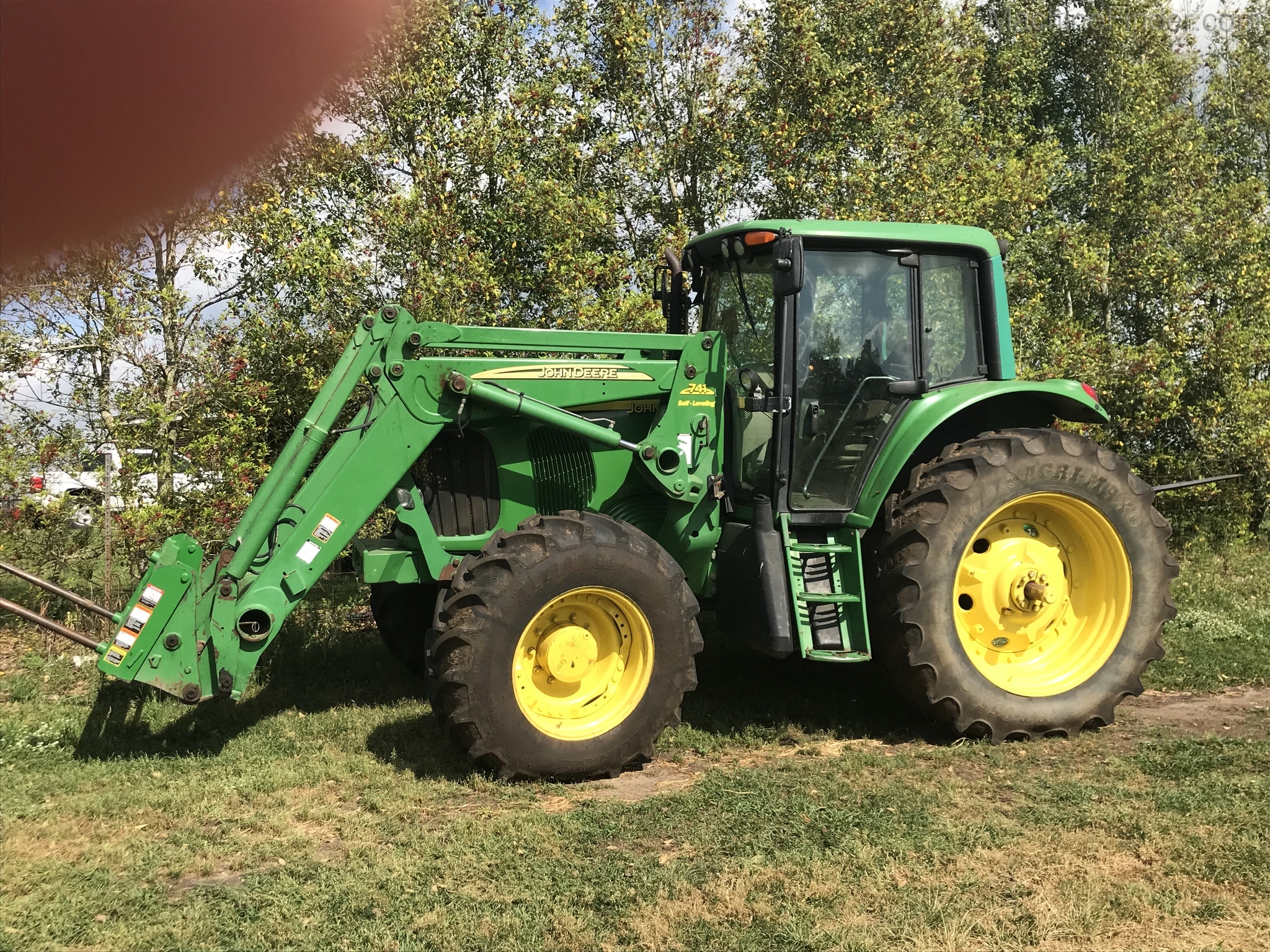 2004 John Deere 7420 Image 1