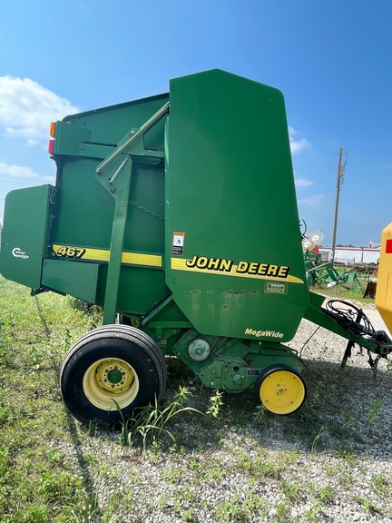 2001 John Deere 467 Image 1