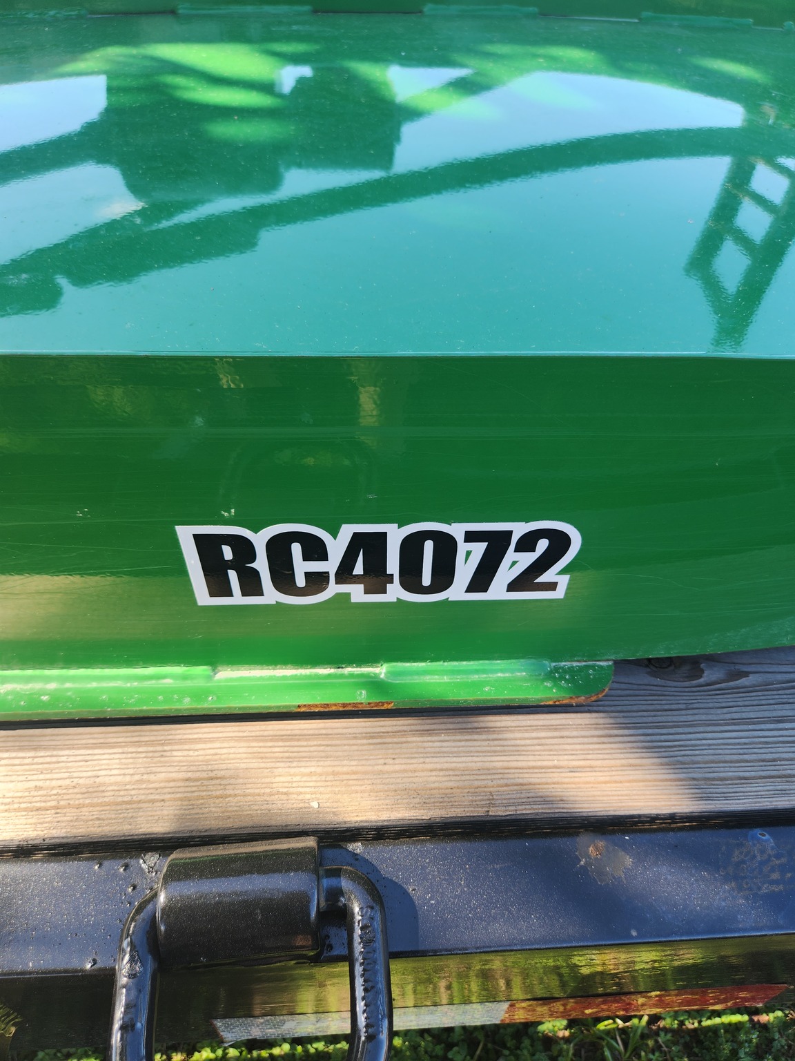 2023 John Deere 4044M Image 10