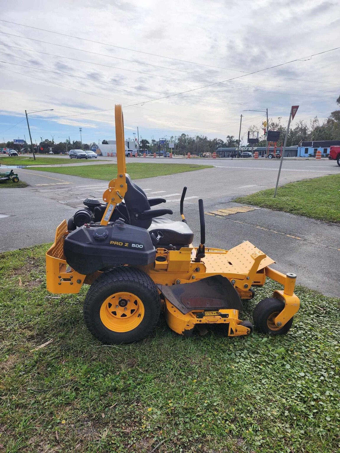 2019 Cub Cadet PRO Z 500 Image 1