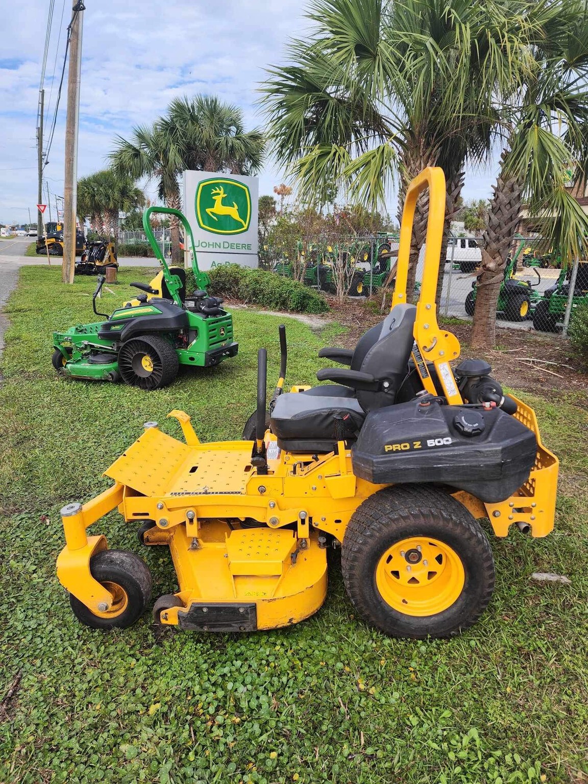 2019 Cub Cadet PRO Z 500 Image 2