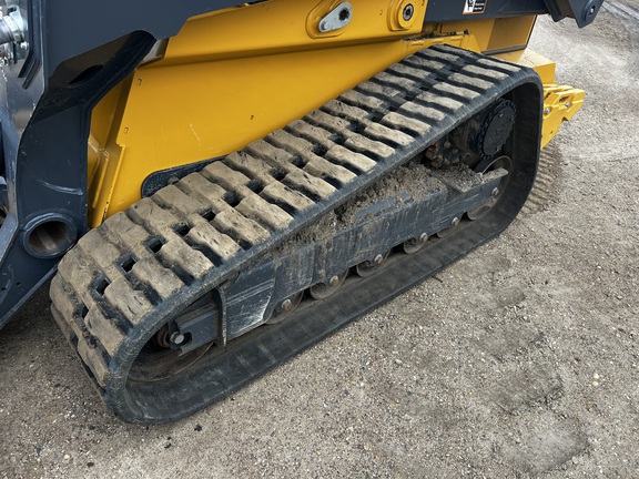 2023 John Deere 333G - Photo10