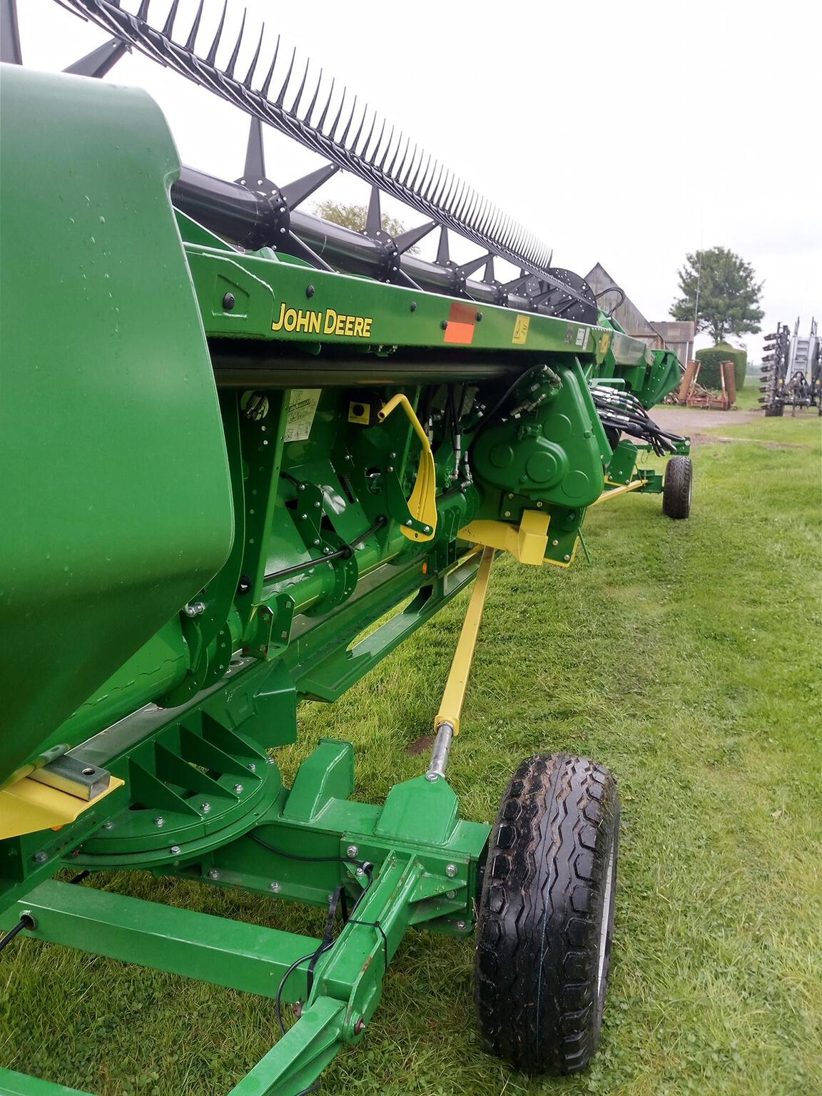 2023 John Deere RD35F