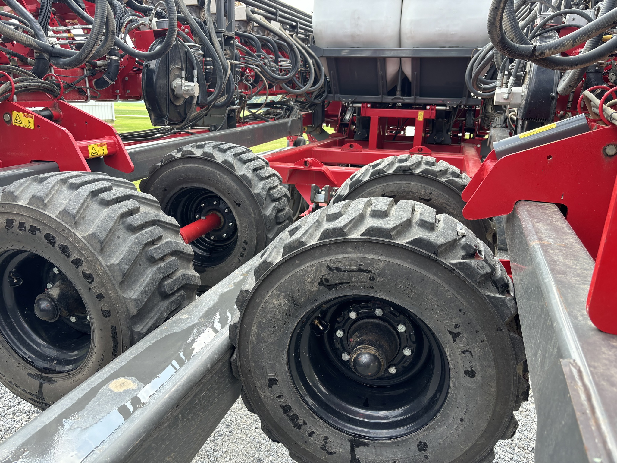 2018 White 9936-20 Image 23