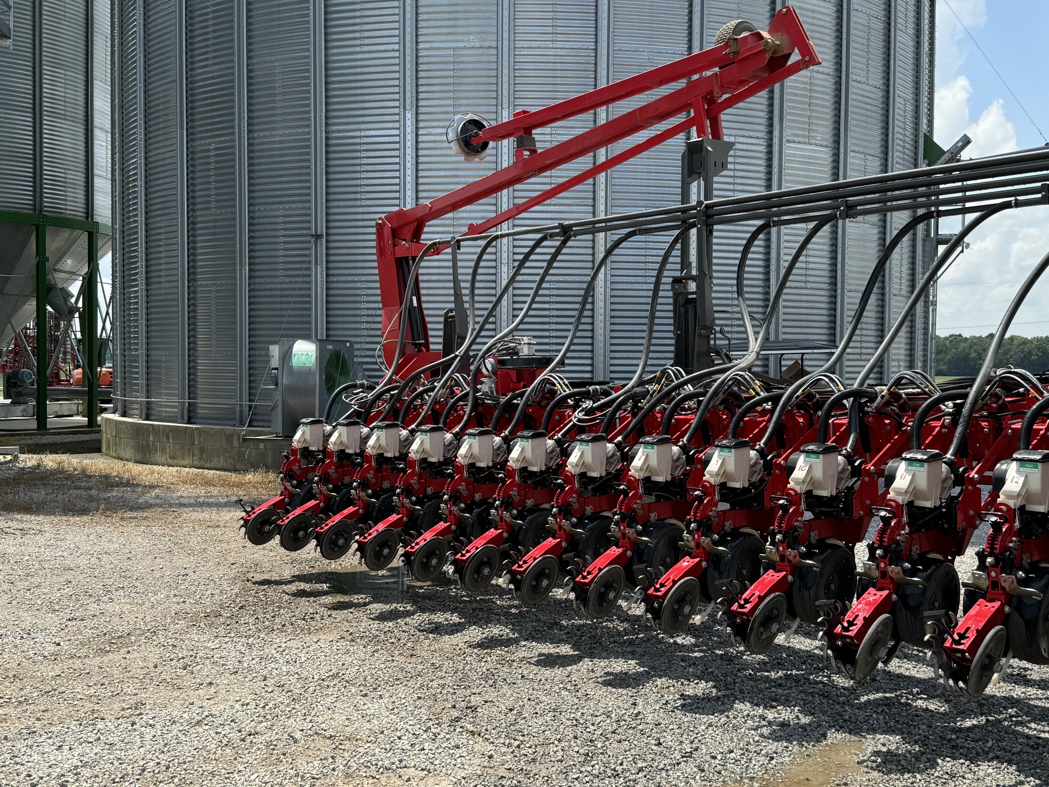 2018 White 9936-20 Image 27