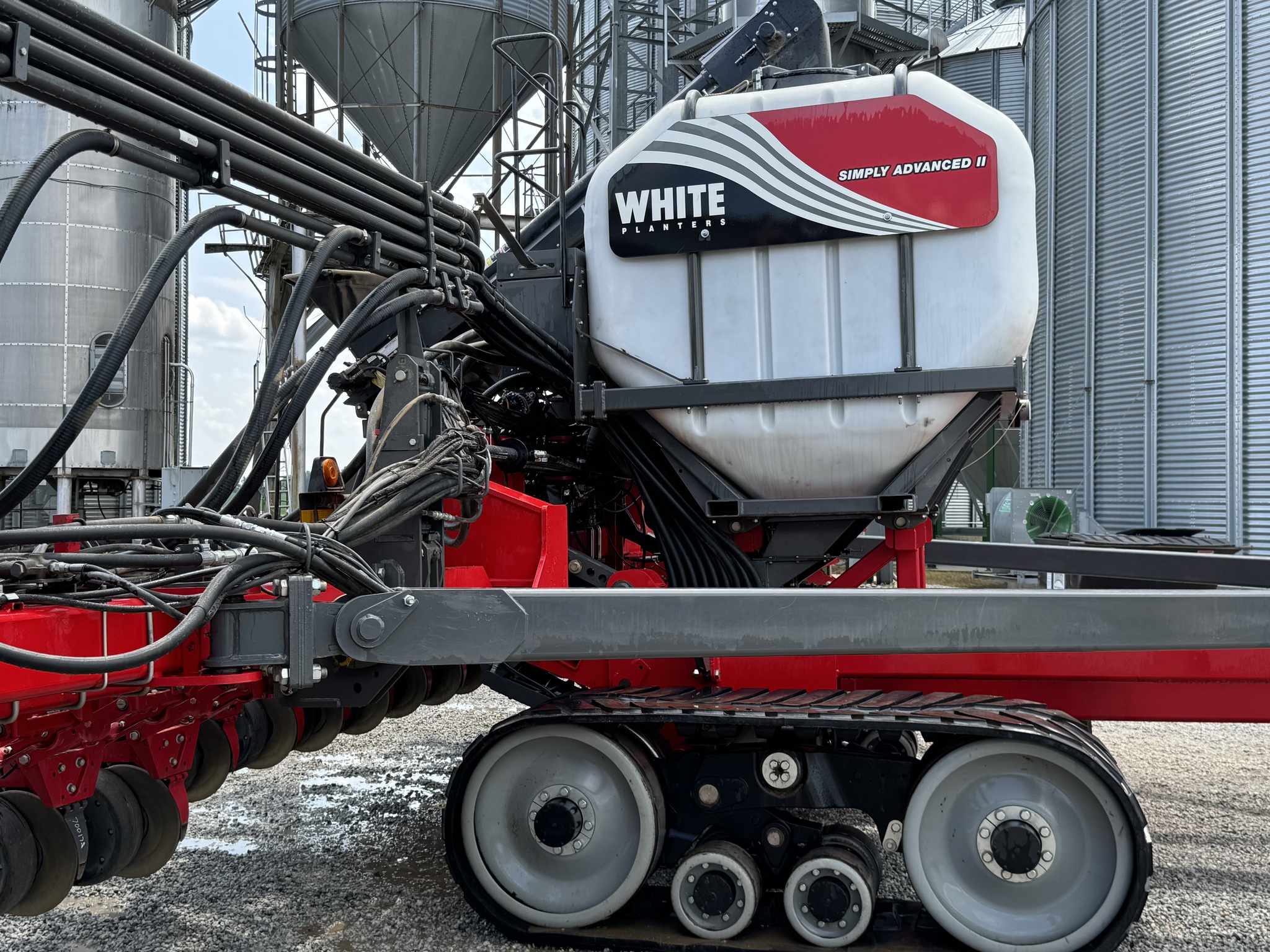 2018 White 9936-20 Image 35