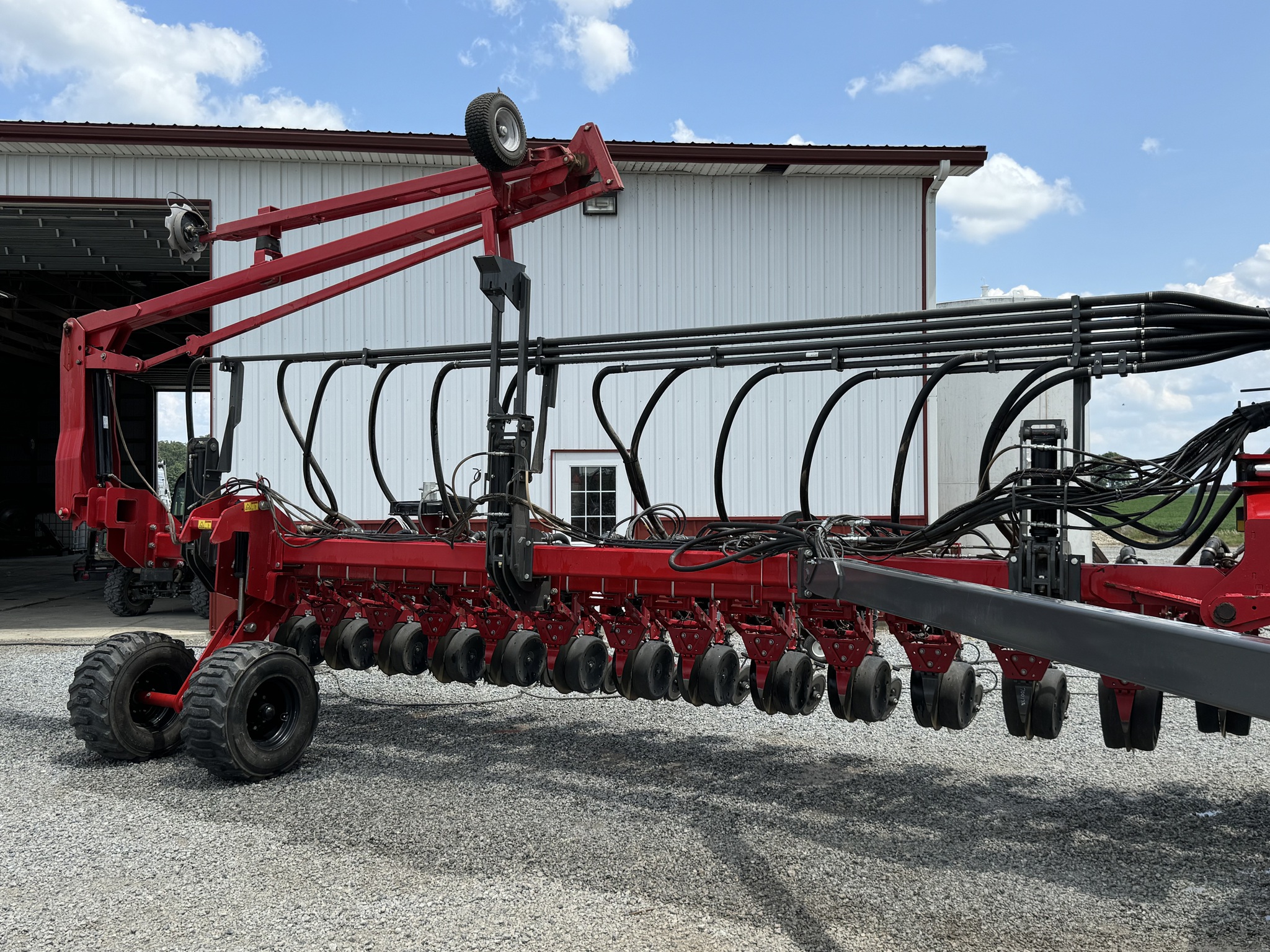 2018 White 9936-20 Image 39