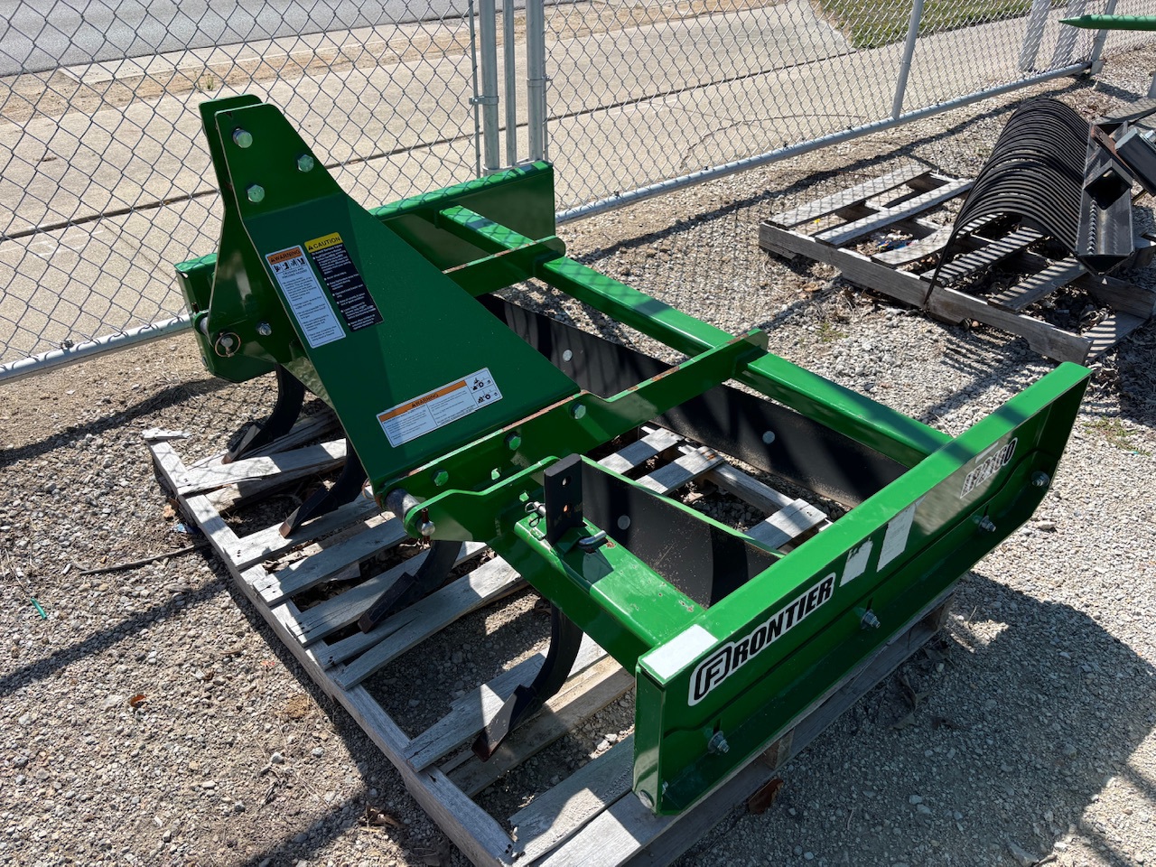  2023 Frontier LP2160 at Heritage Tractor in Pontiac, IL