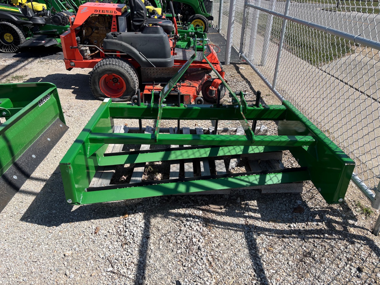  2023 Frontier LP2160 at Heritage Tractor in Pontiac, IL
