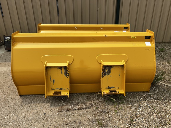 2024 John Deere AT413237 1.1yd Bucket SSL - Photo4