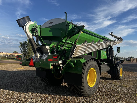 2024 John Deere 800R - Photo3