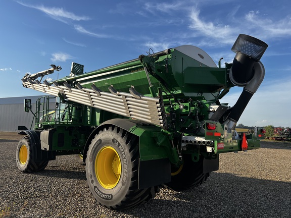 2024 John Deere 800R - Photo5