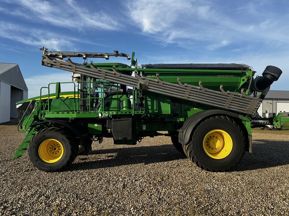 2024 John Deere 800R - Photo6
