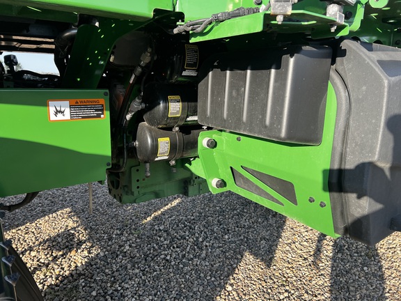 2024 John Deere 800R - Photo19