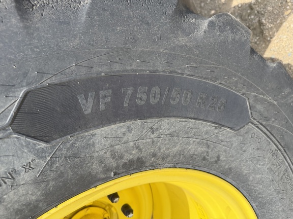 2024 John Deere 800R - Photo9