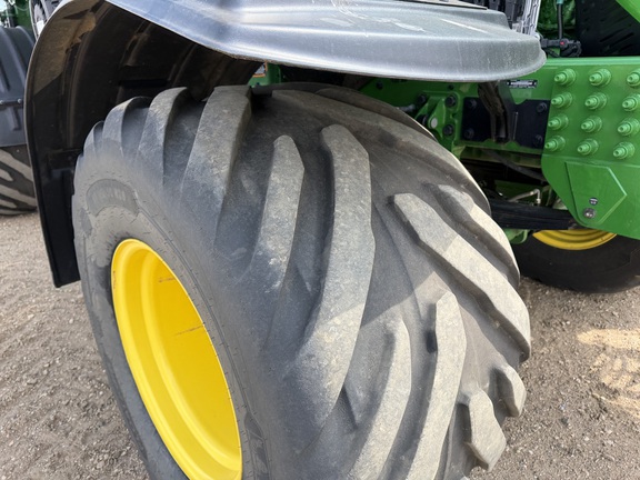 2024 John Deere 800R - Photo12