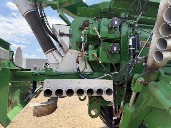 2024 John Deere 800R - Photo23