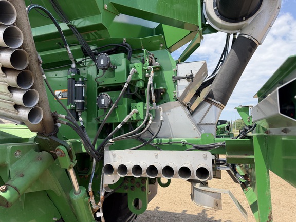 2024 John Deere 800R - Photo27