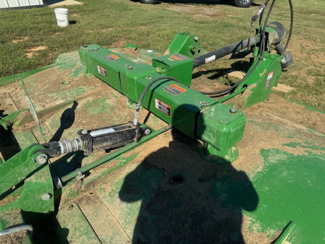 2022 John Deere MX10 Image 11