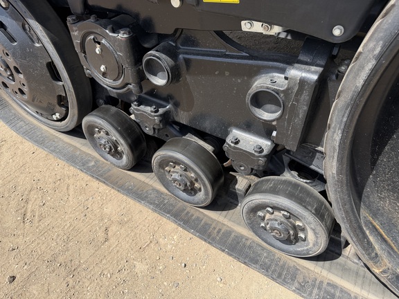 2014 Challenger MT755D - Photo15