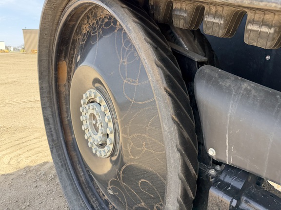 2014 Challenger MT755D - Photo18