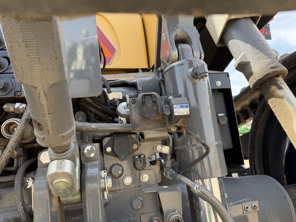 2014 Challenger MT755D - Photo28