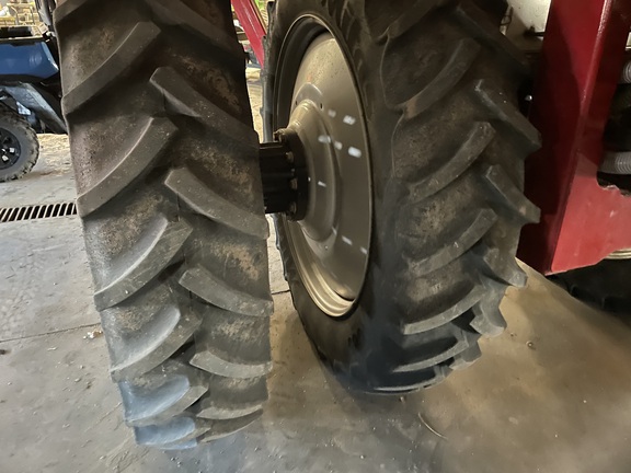 2022 Unverferth Raptor 2030 DT - Photo9