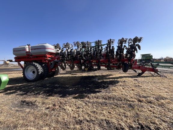 2022 Unverferth Raptor 2030 DT - Photo4