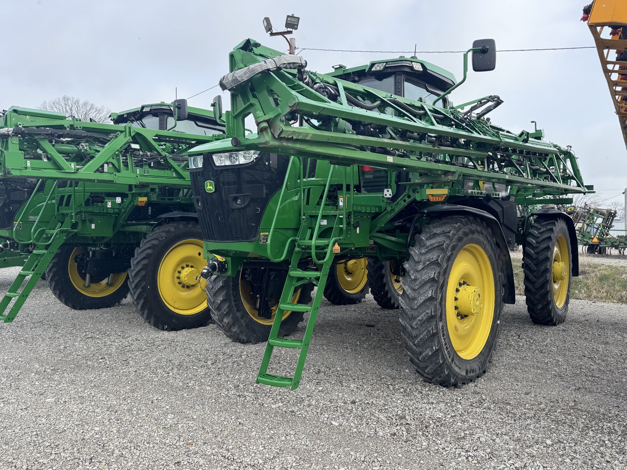 2022 John Deere 612R Image 2